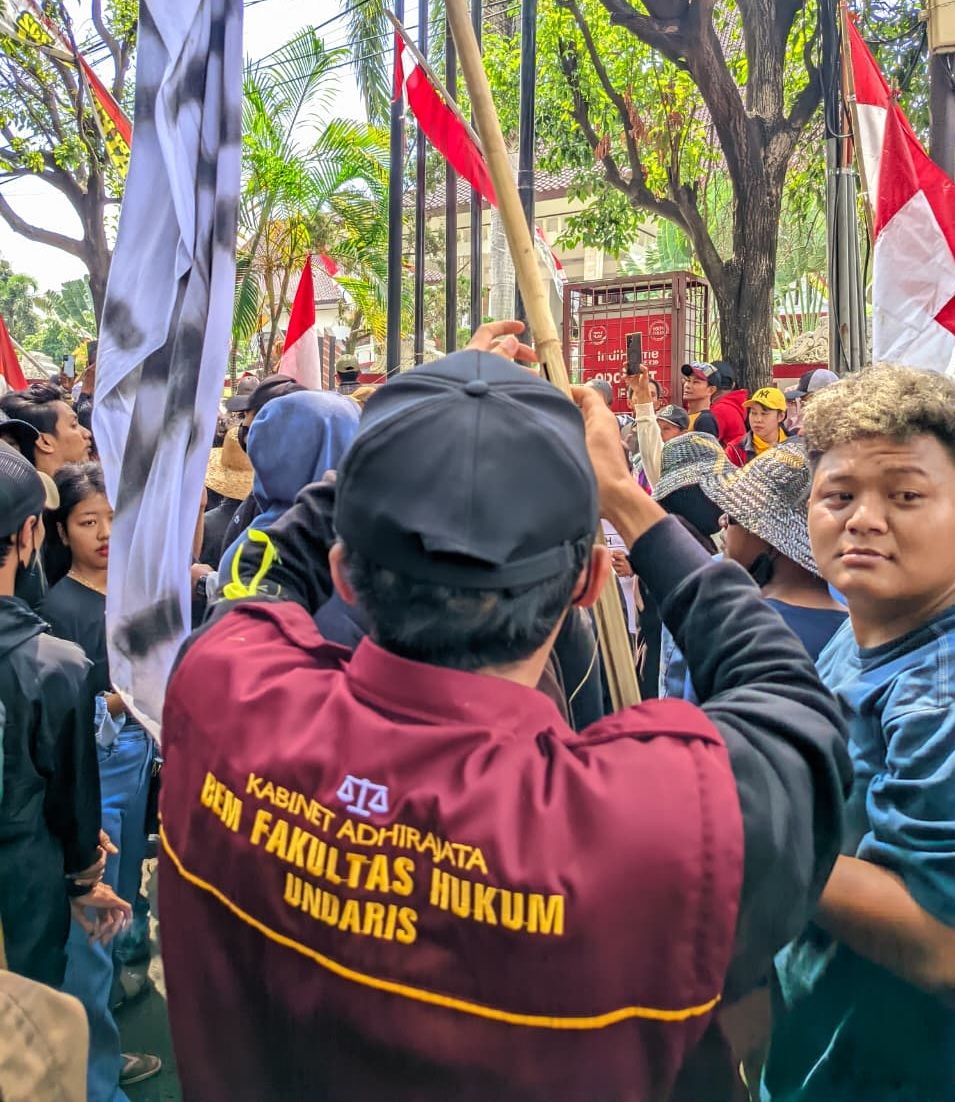 Aktifis Mahasiswa UNDARIS Turut Serta Suarakan Aspirasi di Pati