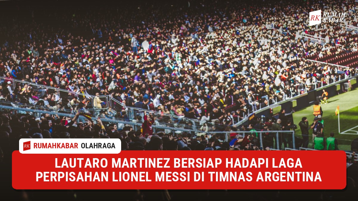 Ilustrasi: suasana stadion saat pertandingan sepak bola berlangsung